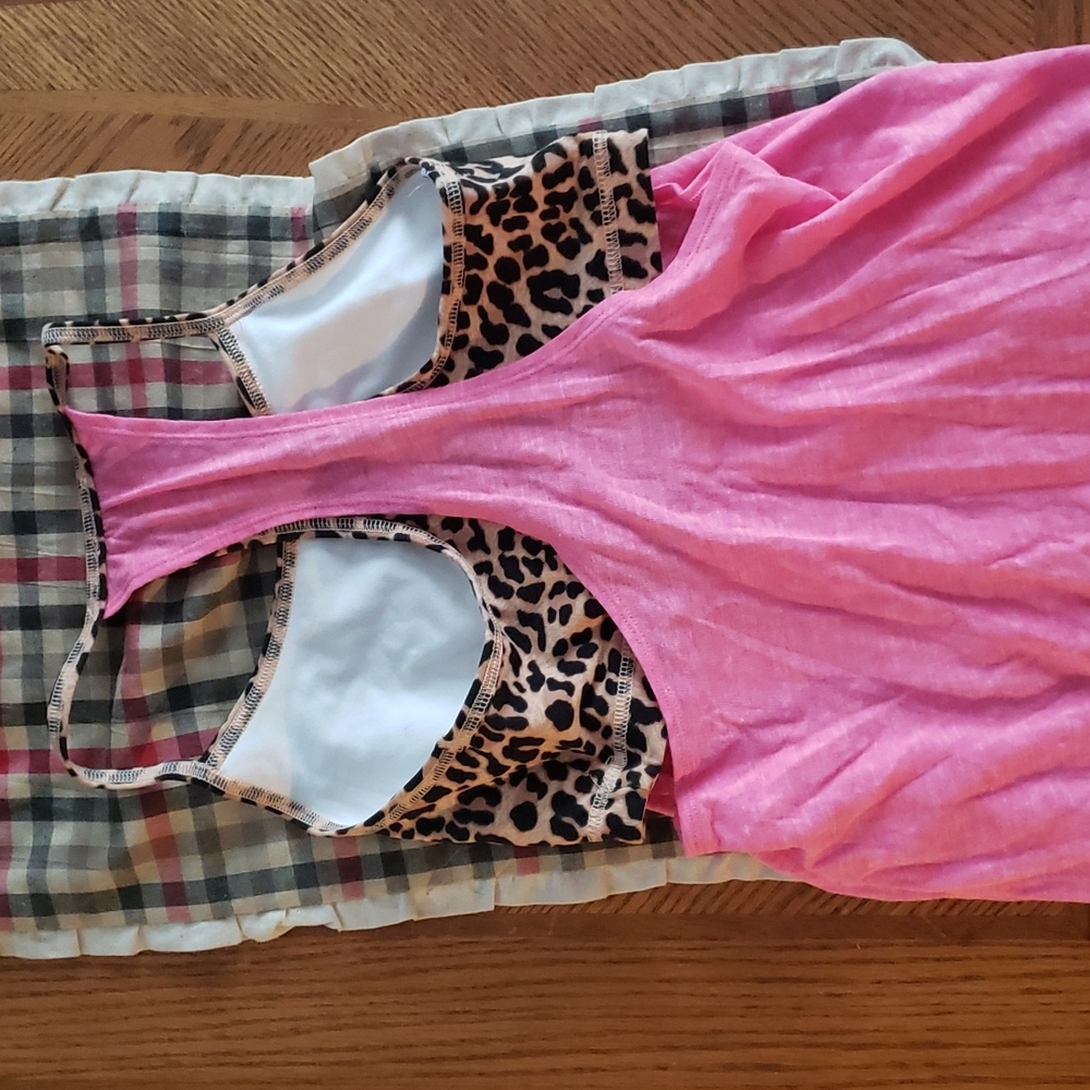 Work Out Top - Picture 3 of 4